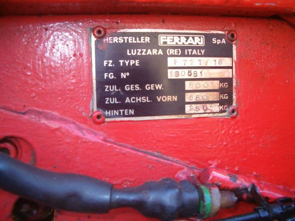 ferrari05.jpg